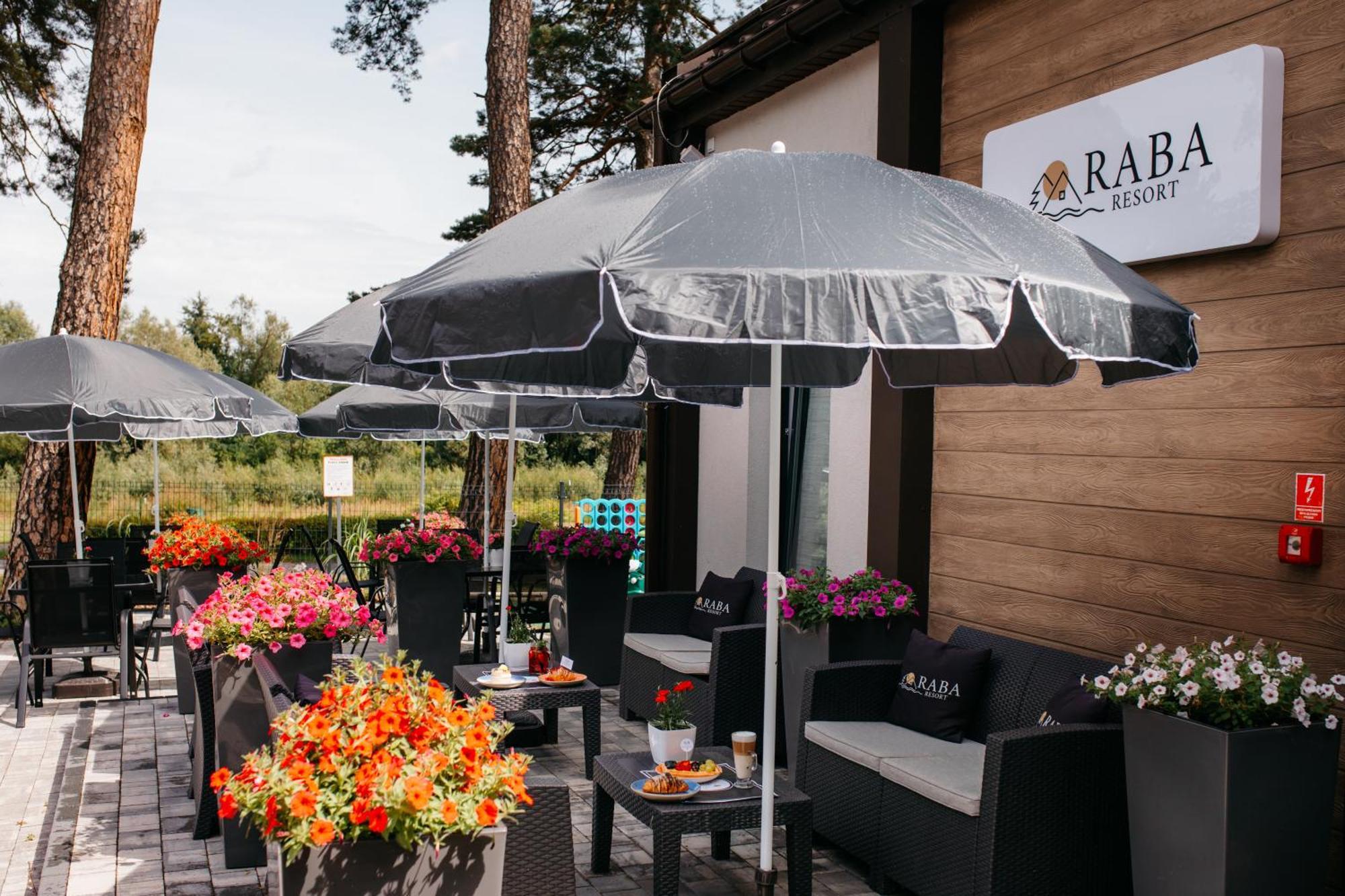 Raba Resort - Domki I Apartamenty Pod Krakowem Гдув Экстерьер фото