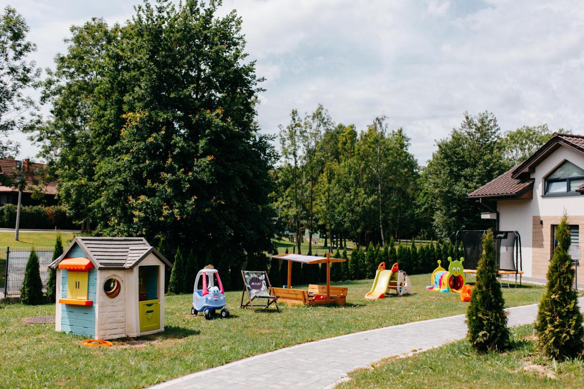 Raba Resort - Domki I Apartamenty Pod Krakowem Гдув Экстерьер фото